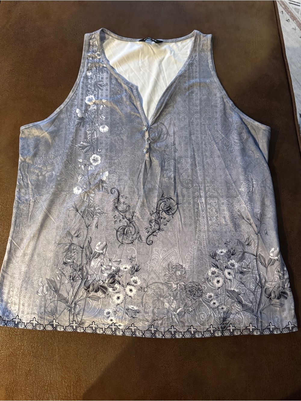 Women's Floral V-Neck Sleeveless Tank Top - Light Blue Gray